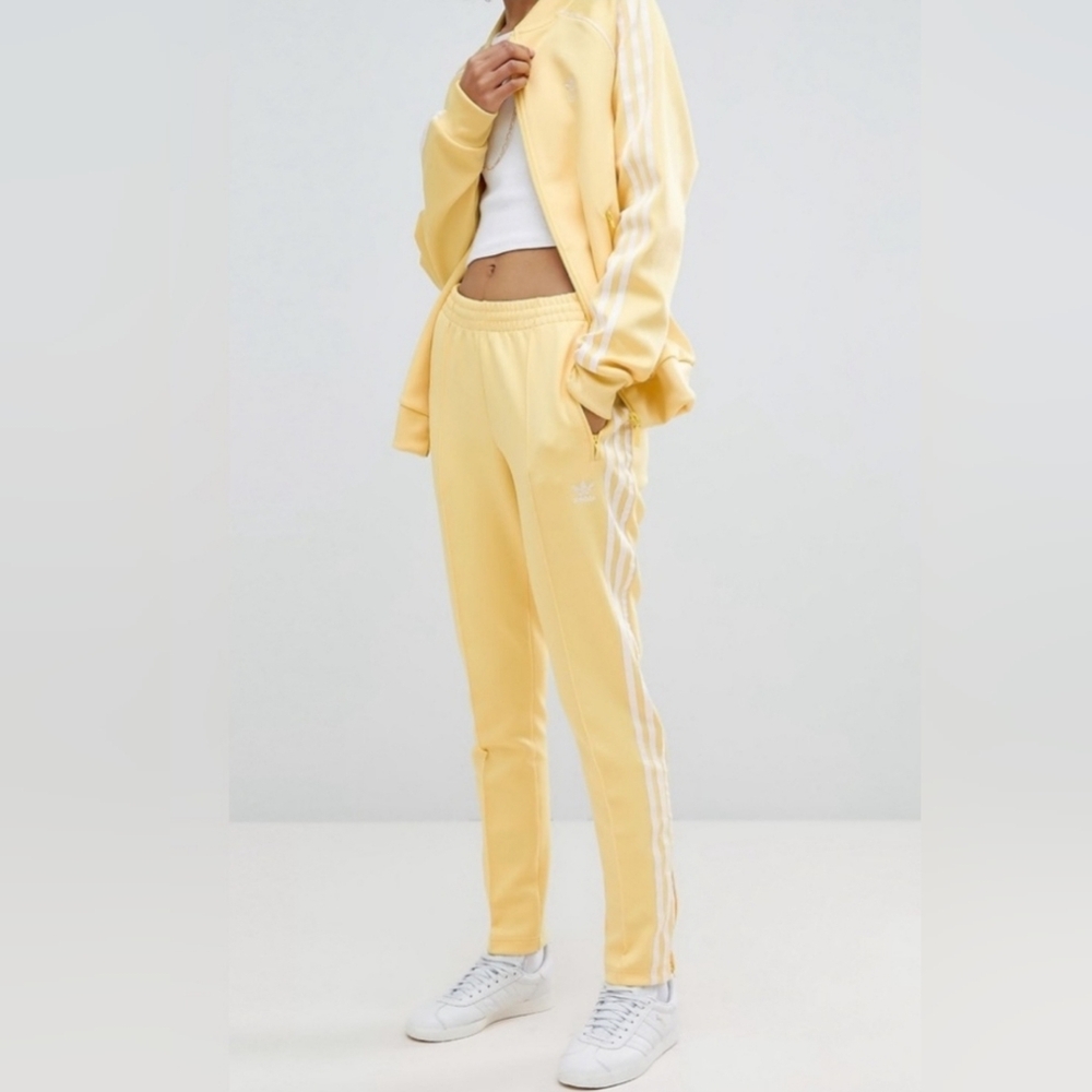 Adidas Originals Superstar 2pc Tracksuit (Jacket+Pants ) Pale Yellow Various